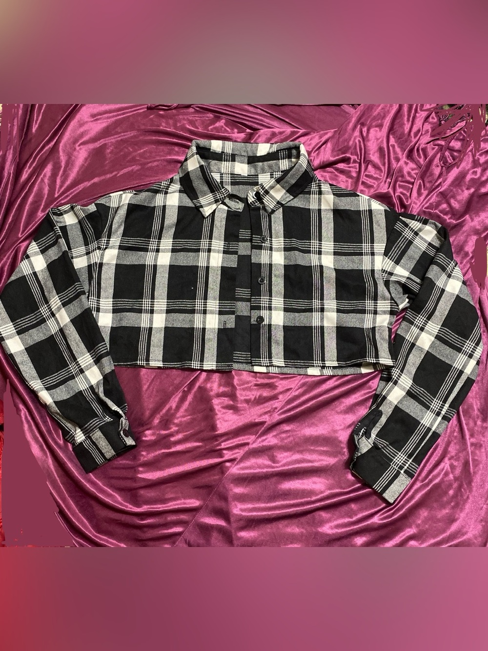 Small Black & White Plaid Cropped Button-Up Shirt - Women, Thrifted